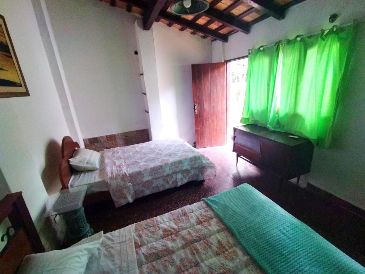 Hotel La Aparesida Areguá Екстериор снимка