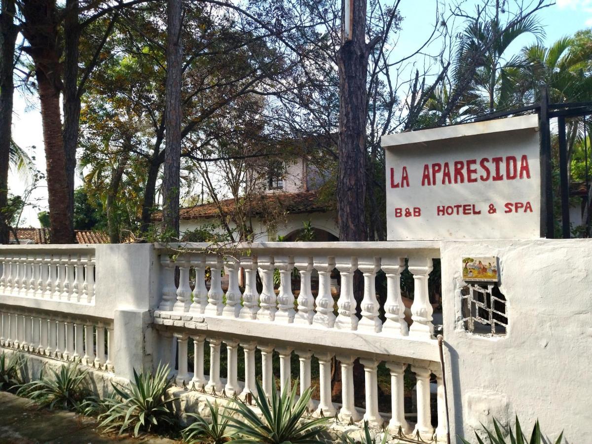 Hotel La Aparesida Areguá Екстериор снимка
