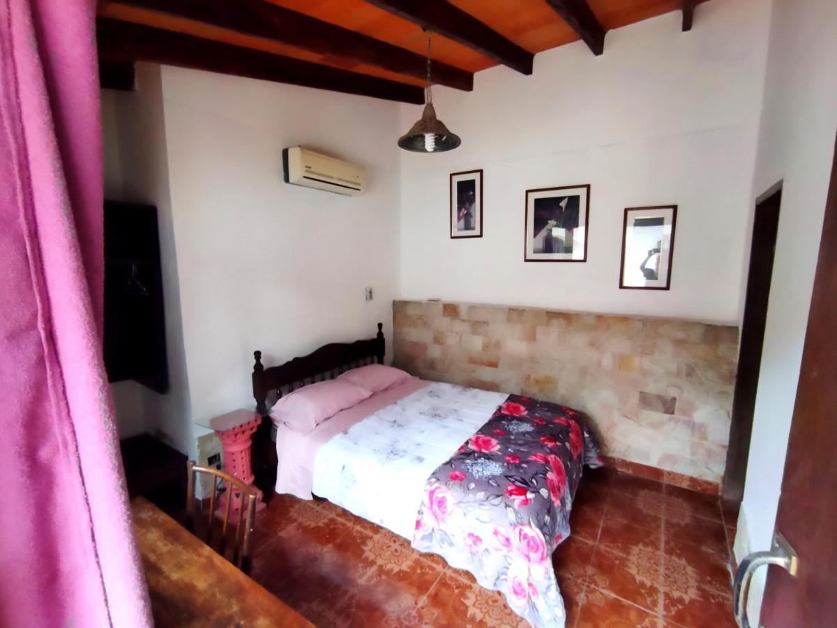 Hotel La Aparesida Areguá Екстериор снимка