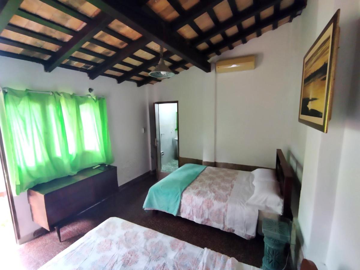 Hotel La Aparesida Areguá Екстериор снимка