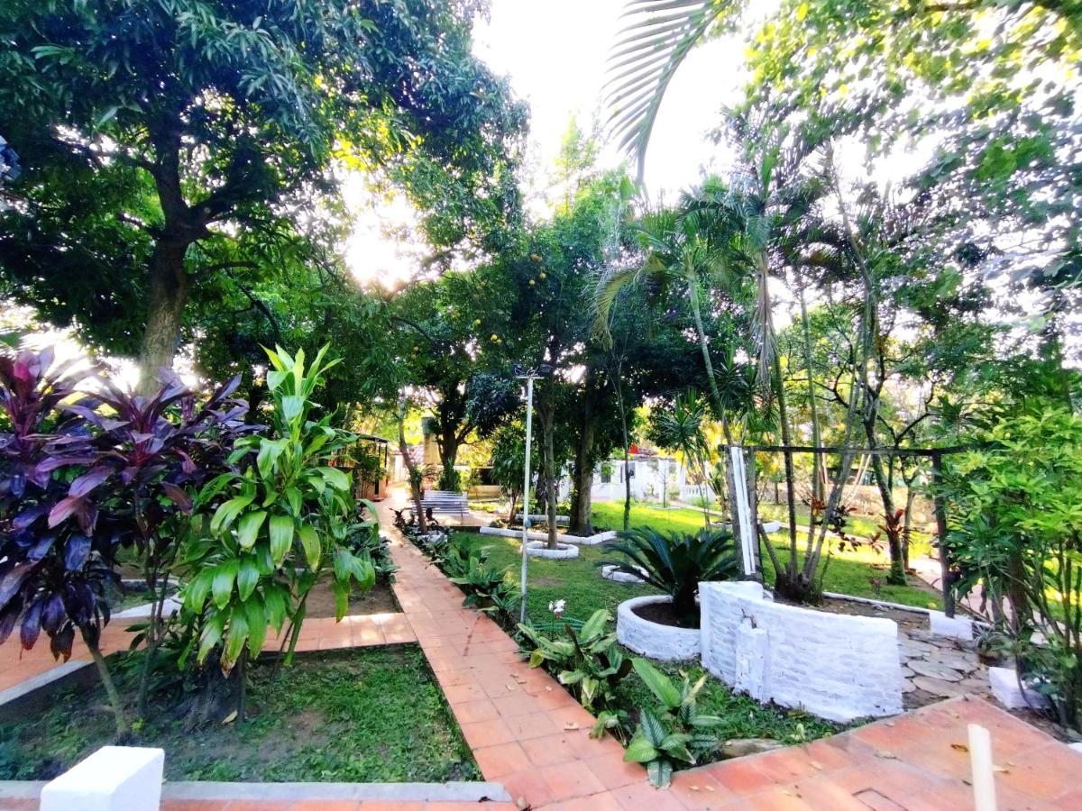 Hotel La Aparesida Areguá Екстериор снимка